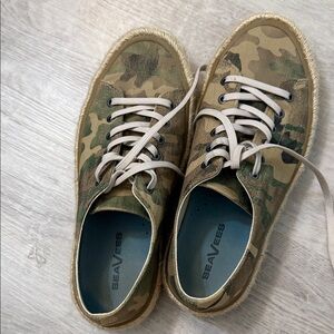 SeaVees Green Camouflage Lace-Up Sneakers